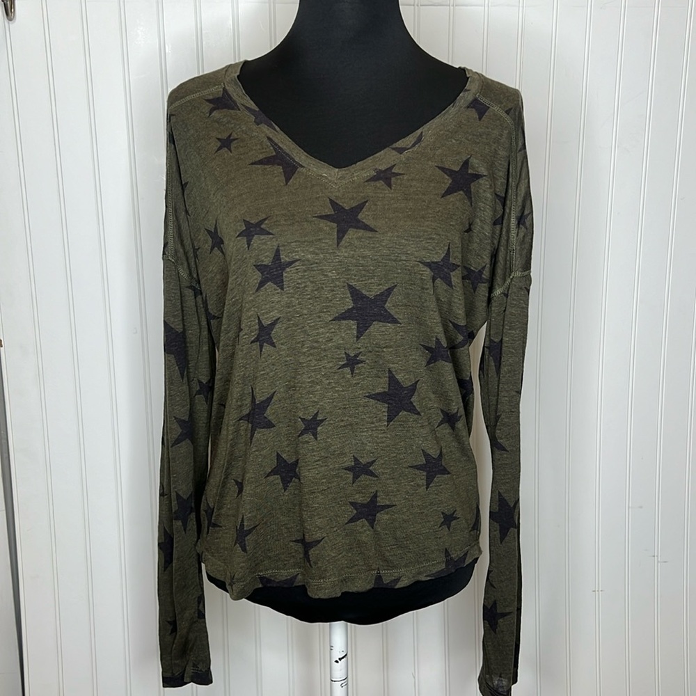 - Rails Linen Drop Shoulder Long Sleeve Shirt Size Small